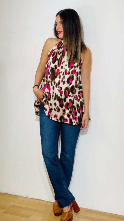 Forame Fashion Αμάνικη μπλούζα με leopard print και φούξια λεπτομέρεια.