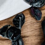 Black Orchidea Earrings