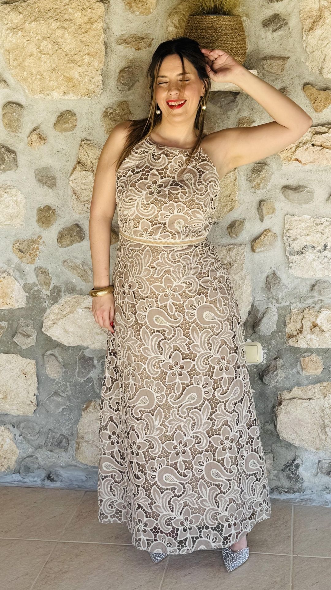 2(8) Sabani Nude Lace Dress - Image 1