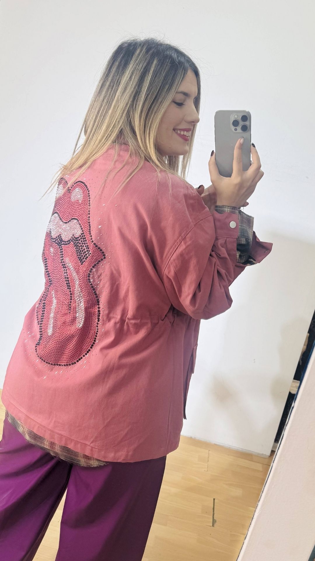 178 Rolling Stones Pink Jacket - Image 1